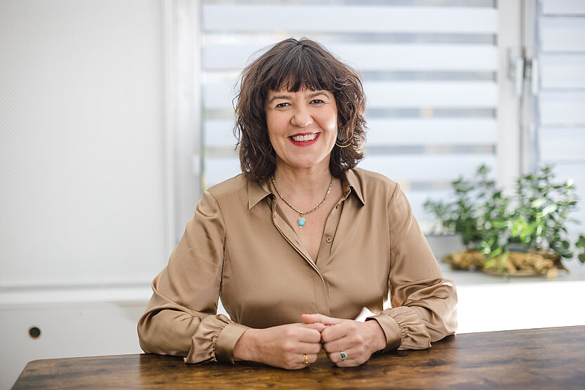 Prof. Dr. Gundula Gwenn Hiller Porträt Prof. Dr. Gundula Gwenn Hiller