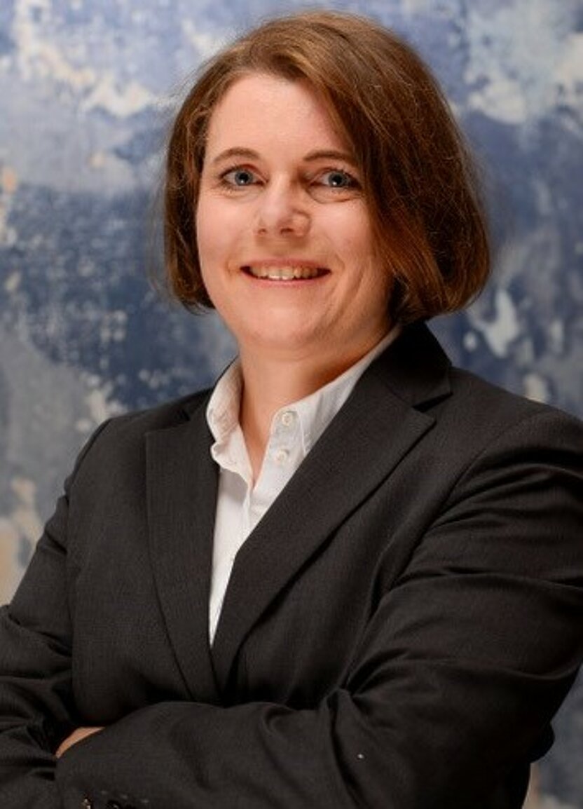 Dr. Angela Ulrich Porträt Dr. Angela Ulrich