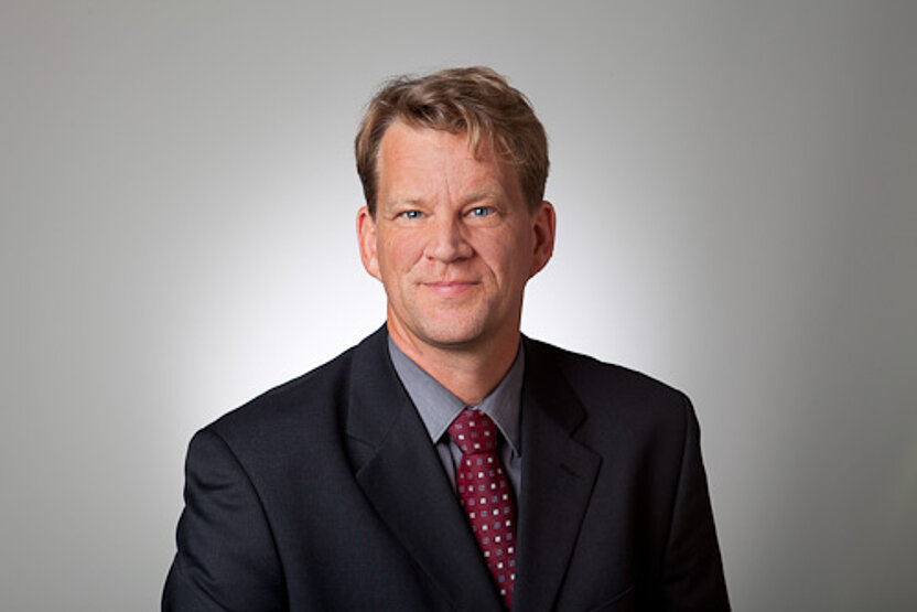 Prof. Dr. Florian Kreutzer Porträt Prof. Dr. Florian Kreutzer