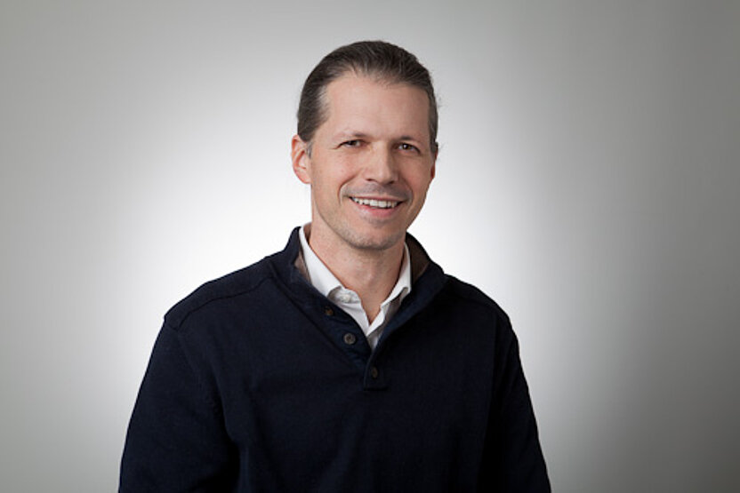 Prof. Dr. Christian Göbel Porträt Prof. Dr. Christian Göbel